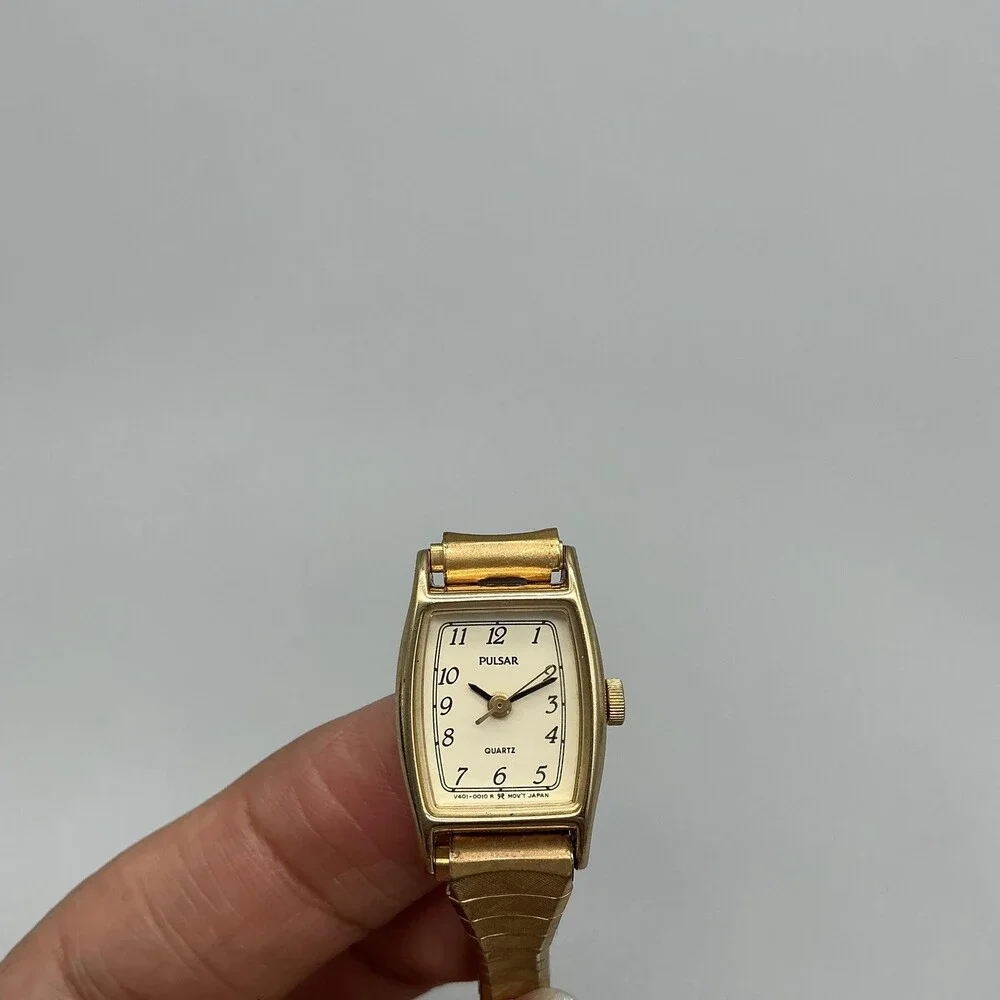 Pulsar V401-5000 Womens Watch 16mm Gold Tone Stretch Band New Battery